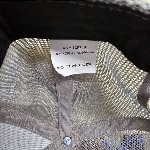 Tractor Supply Light Gray Trucker Snapback Hat - Picture 6 of 6